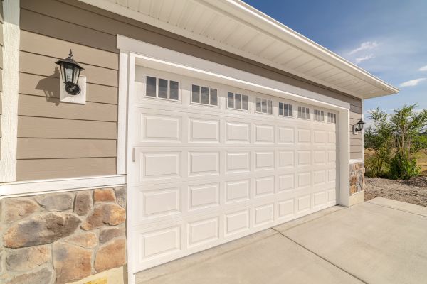 Garage Siding Repair in Tomball