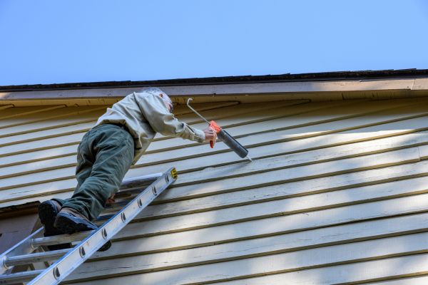 Vinyl Siding Caulk Repair in Tomball