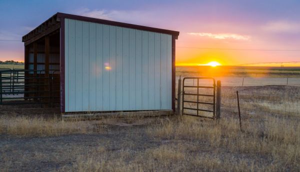 Pole Building Siding Service in Tomball