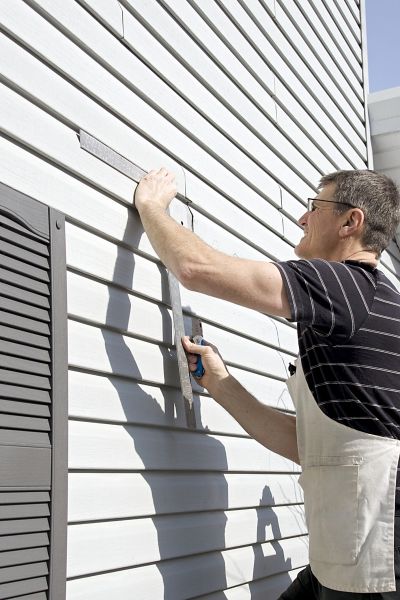 Vinyl Siding Service in Tomball