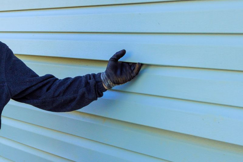 Siding Maintenance Service